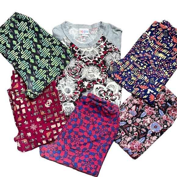 Mystery LuLaRoe Bundle Leggings One Size Shirt Large Multi Color Butter Soft - Picture 1 of 11
